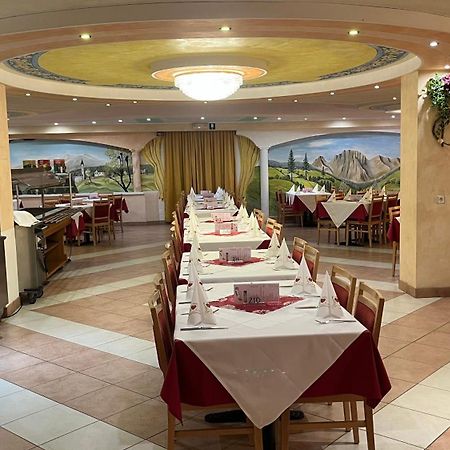 Hotel Saxl Campo di Trens Ngoại thất bức ảnh